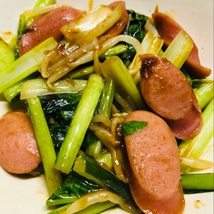 簡単♪ウインナー小松菜もやしのカレー炒め